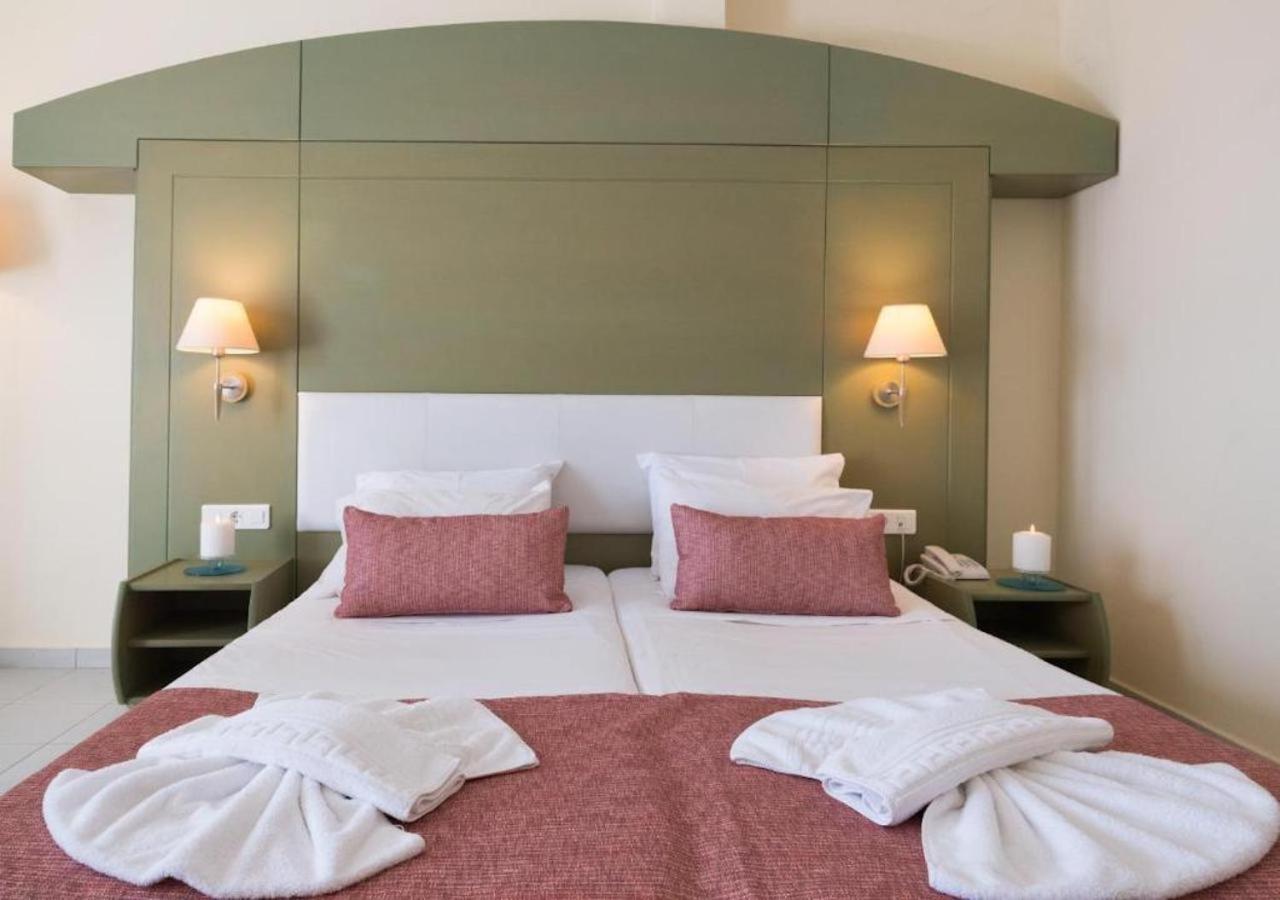 פלאקיאס Kalypso Cretan Village Resort & Spa חדר תמונה