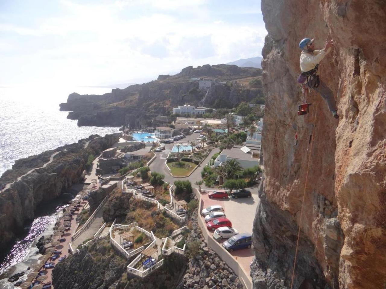 פלאקיאס Kalypso Cretan Village Resort & Spa מראה חיצוני תמונה