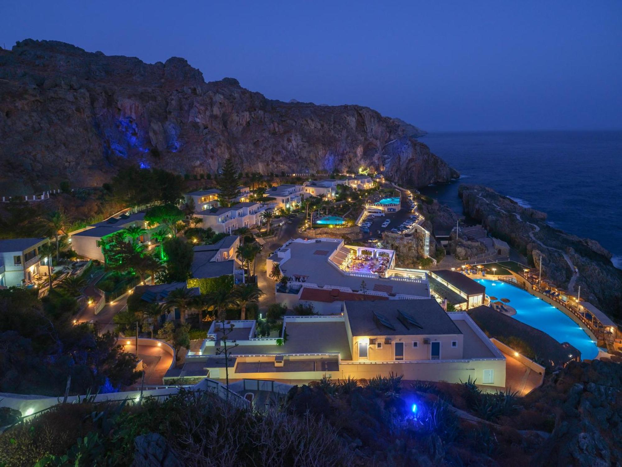 פלאקיאס Kalypso Cretan Village Resort & Spa מראה חיצוני תמונה