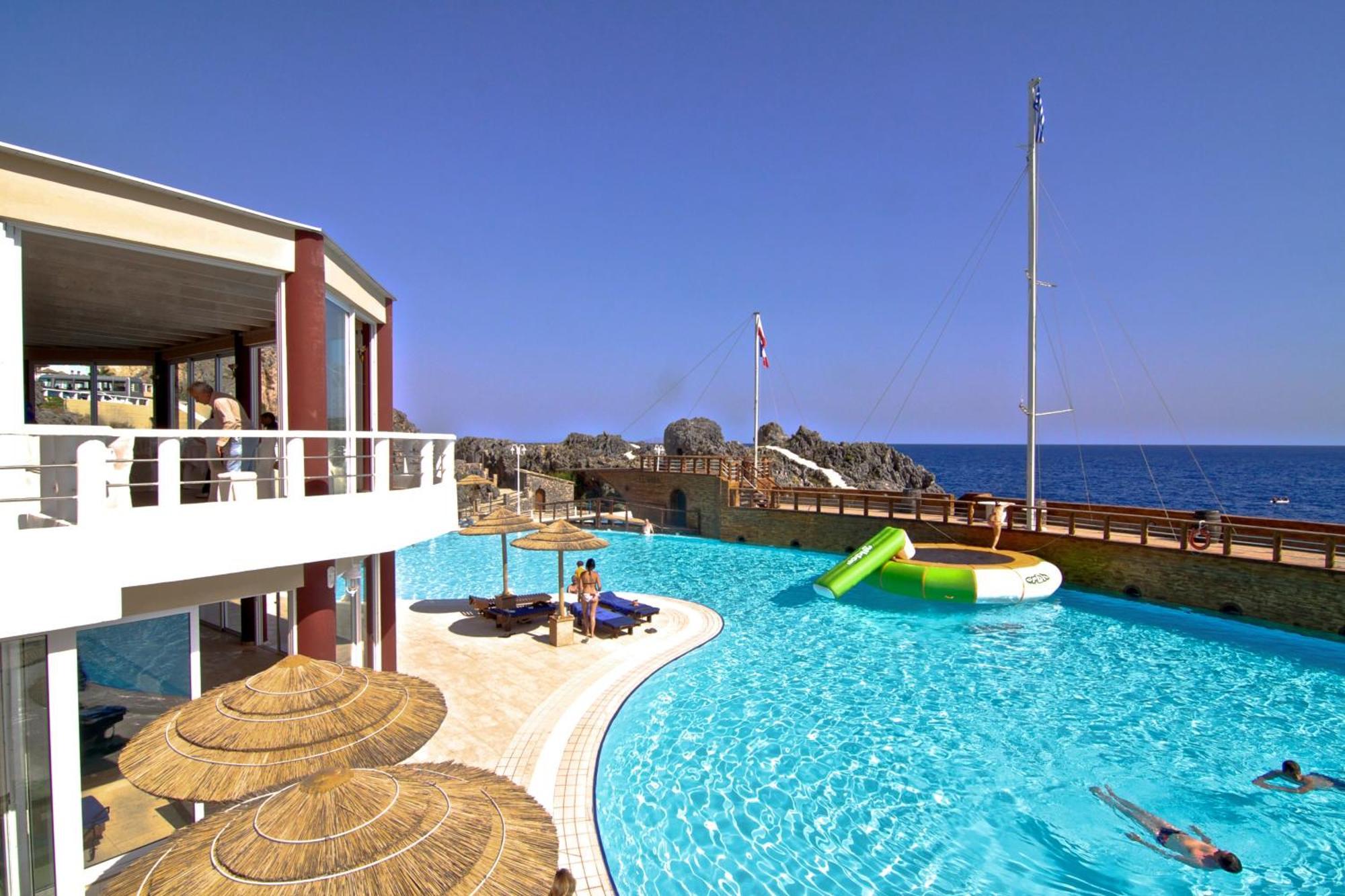 פלאקיאס Kalypso Cretan Village Resort & Spa מראה חיצוני תמונה