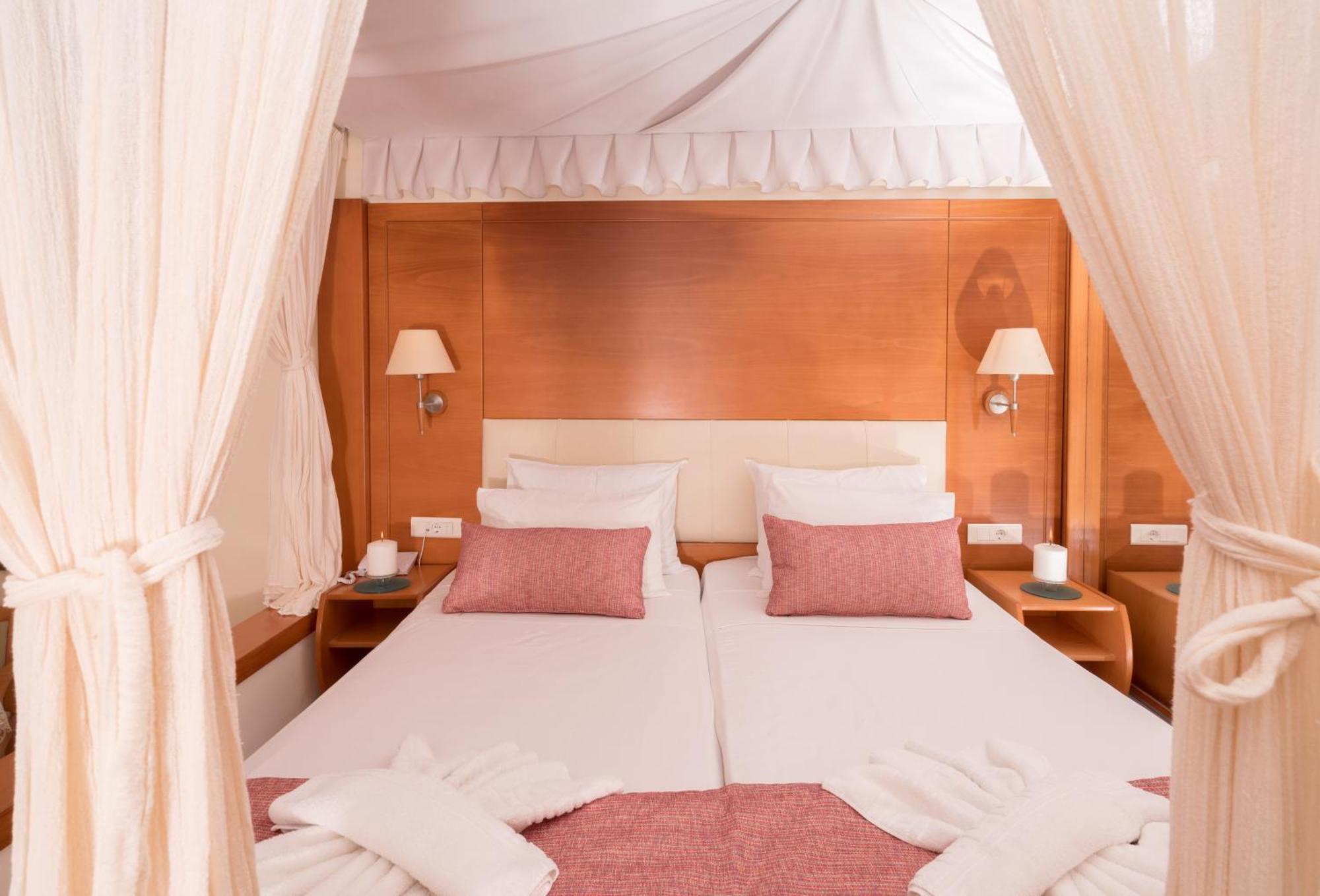 פלאקיאס Kalypso Cretan Village Resort & Spa חדר תמונה