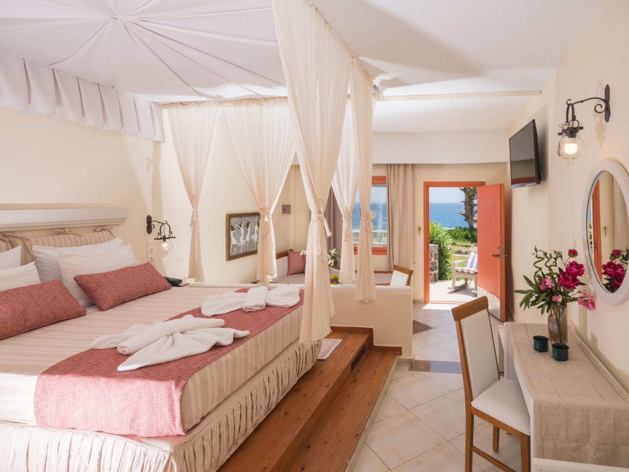 פלאקיאס Kalypso Cretan Village Resort & Spa חדר תמונה